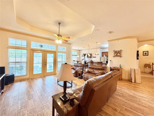 8416 SW 10TH ROAD, Gainesville, FL 32607
