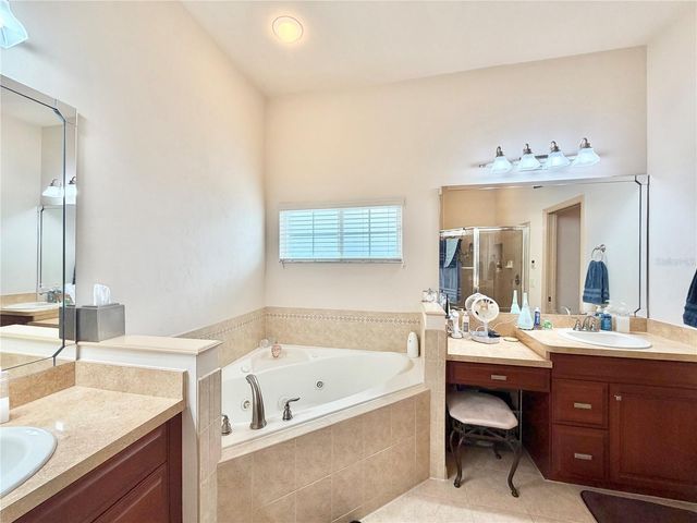 8416 SW 10TH ROAD, Gainesville, FL 32607