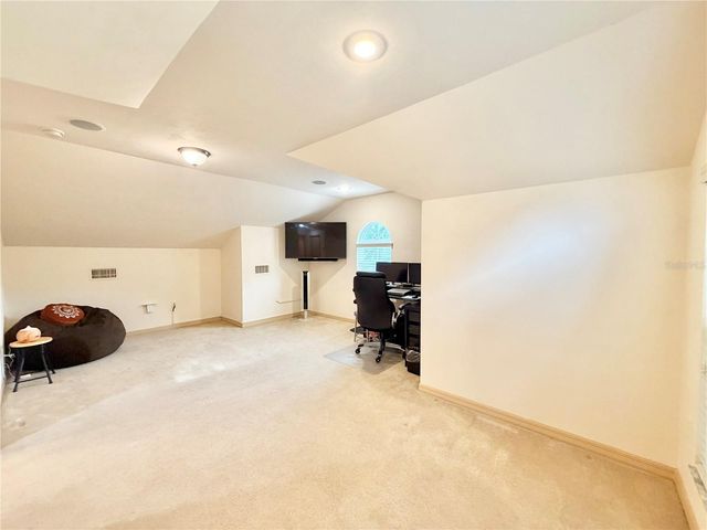 8416 SW 10TH ROAD, Gainesville, FL 32607