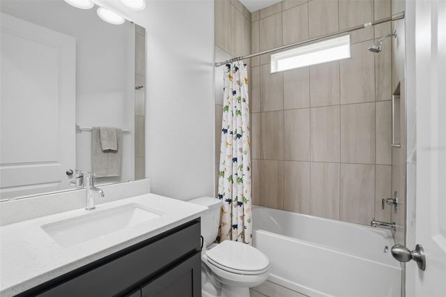 16824 RIDGEWOOD AVENUE, Montverde, FL 34756