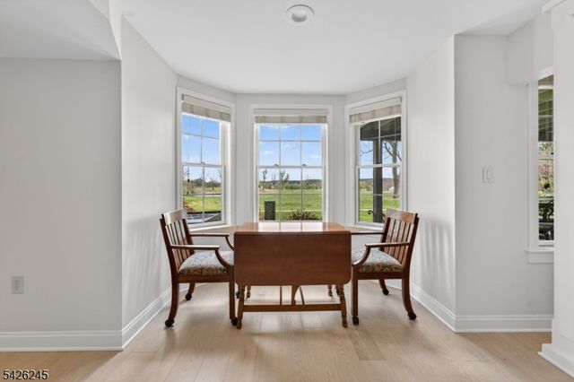 6 Osprey Ct, Washington Twp., NJ 07882