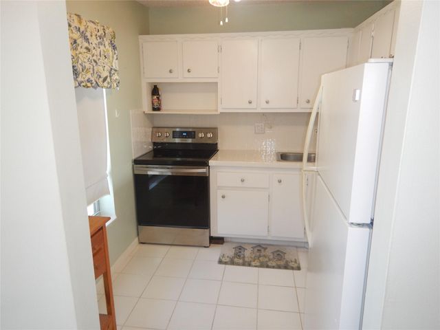 6050 NW 64th Avenue 308, Fort Lauderdale, FL 33319