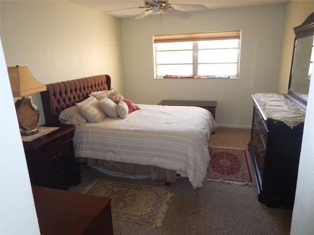 6050 NW 64th Avenue 308, Fort Lauderdale, FL 33319