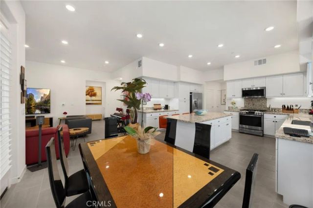 1867 S Union, Anaheim, CA 92805