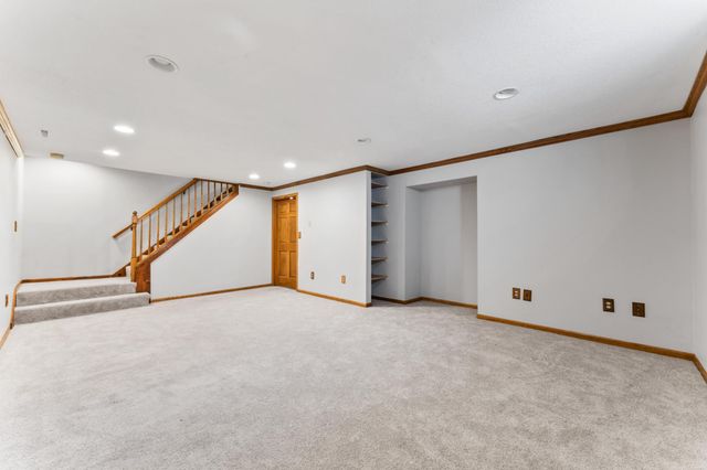 1414 20th Avenue NE, Rochester, MN 55906