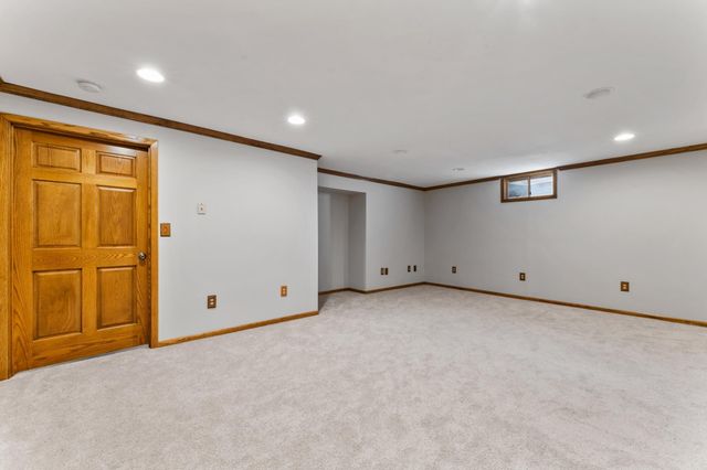 1414 20th Avenue NE, Rochester, MN 55906