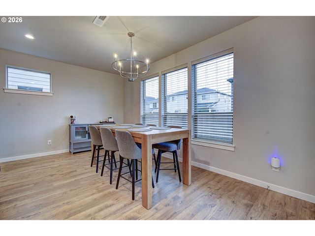 11611 Ne 135TH Ave, Brush Prairie, WA 98606