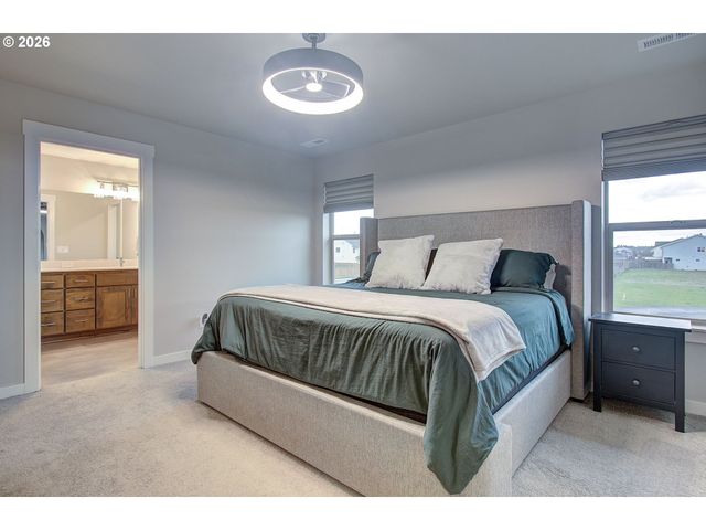 11611 Ne 135TH Ave, Brush Prairie, WA 98606