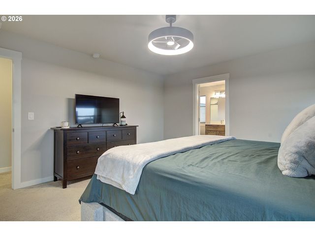11611 Ne 135TH Ave, Brush Prairie, WA 98606