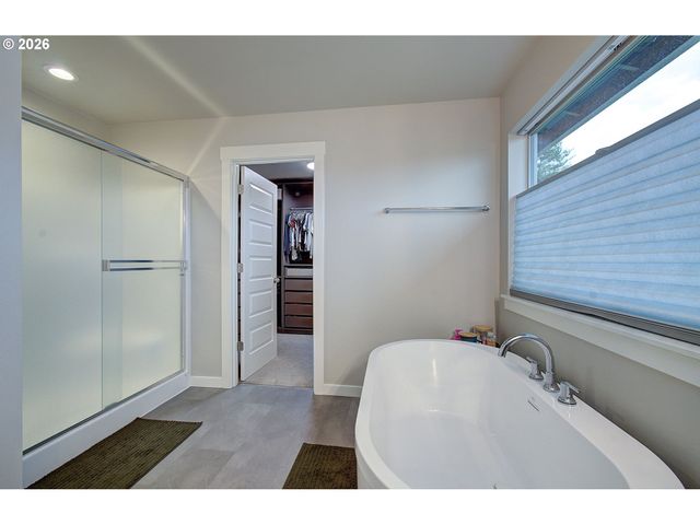 11611 Ne 135TH Ave, Brush Prairie, WA 98606