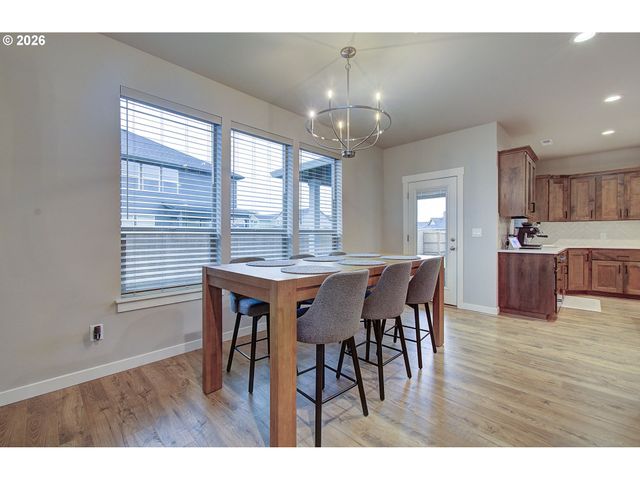 11611 Ne 135TH Ave, Brush Prairie, WA 98606