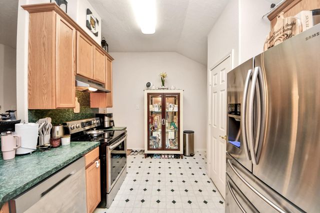 1611 Bob White Street, Brookshire, TX 77423