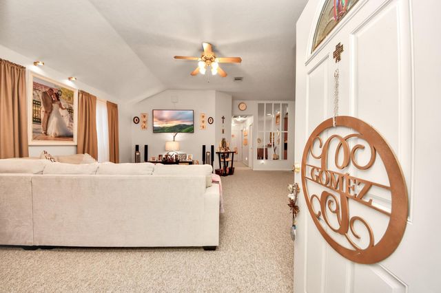 1611 Bob White Street, Brookshire, TX 77423