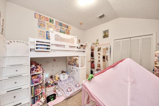 1611 Bob White Street, Brookshire, TX 77423