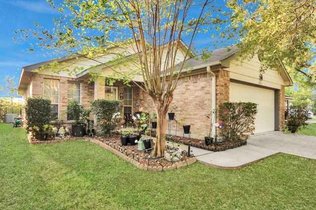 1611 Bob White Street, Brookshire, TX 77423
