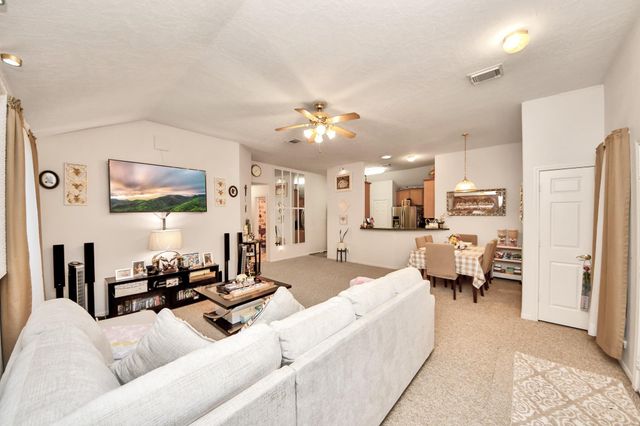 1611 Bob White Street, Brookshire, TX 77423