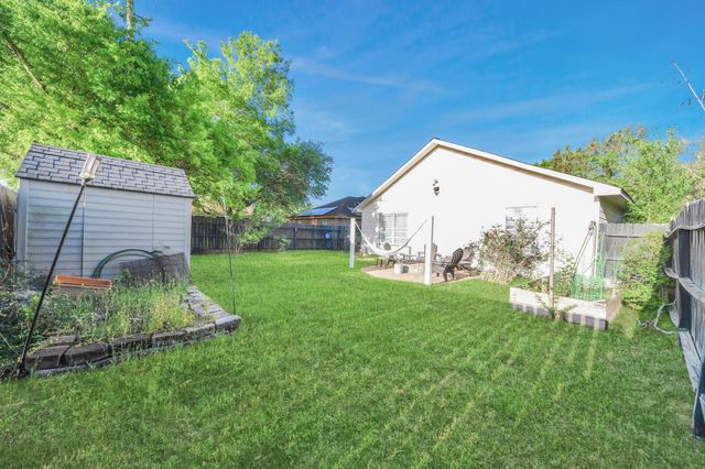 1611 Bob White Street, Brookshire, TX 77423