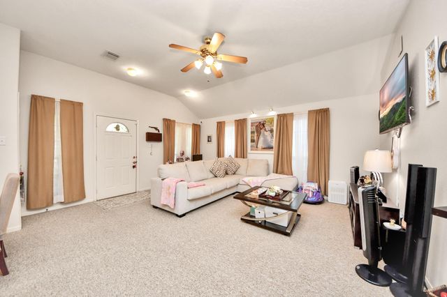 1611 Bob White Street, Brookshire, TX 77423