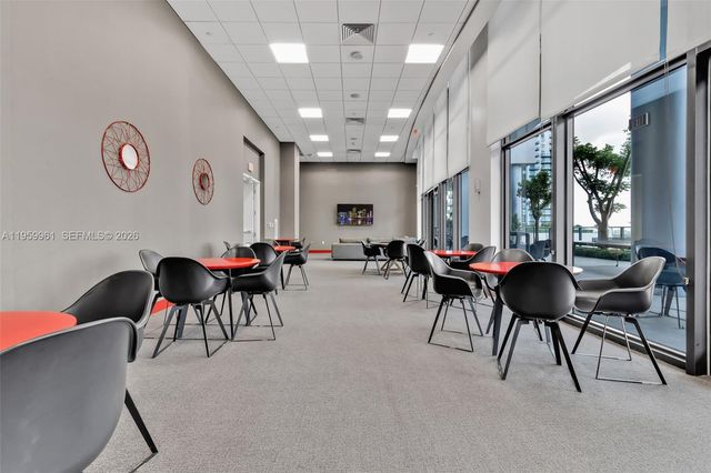 1600 NE 1st Ave 1511, Miami, FL 33132