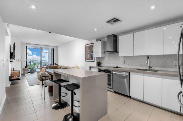 1600 NE 1st Ave 1511, Miami, FL 33132