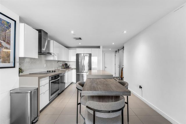 1600 NE 1st Ave 1511, Miami, FL 33132