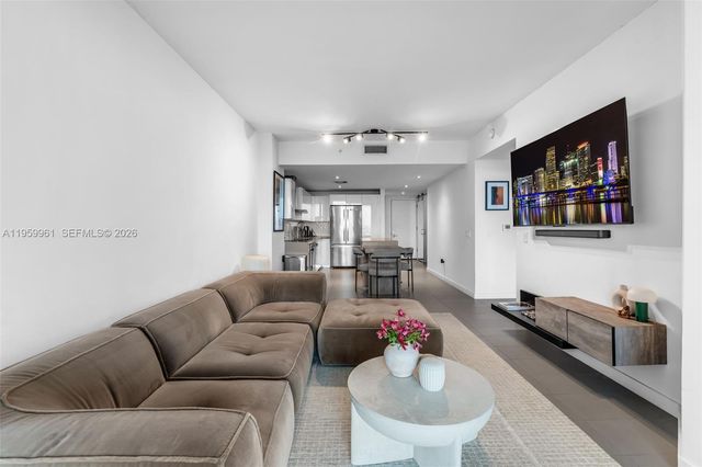 1600 NE 1st Ave 1511, Miami, FL 33132