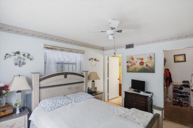 2220 N Cypress Bend Drive 410, Pompano Beach, FL 33069