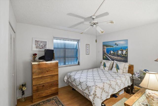 2220 N Cypress Bend Drive 410, Pompano Beach, FL 33069