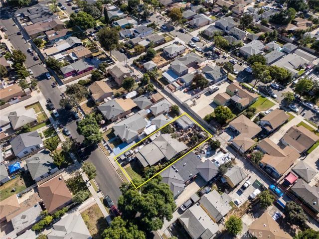 236 E 67th Way, Long Beach, CA 90805