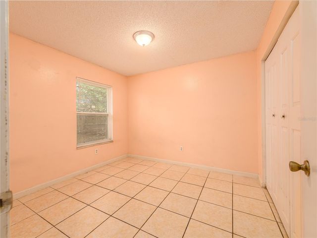 8702 FISH LAKE ROAD, Tampa, FL 33619