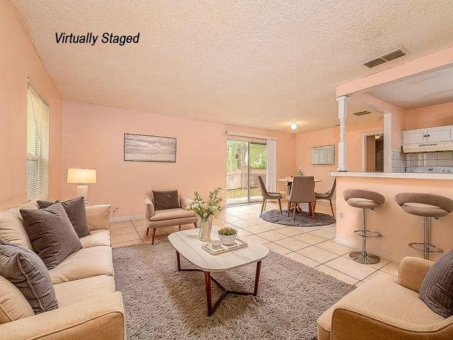 8702 FISH LAKE ROAD, Tampa, FL 33619