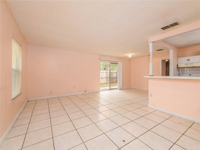 8702 FISH LAKE ROAD, Tampa, FL 33619