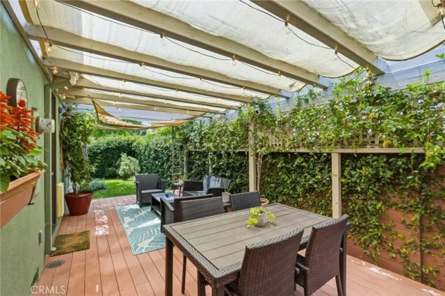 11656 Margate Street, Valley Village, CA 91601