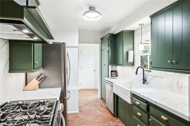 11656 Margate Street, Valley Village, CA 91601