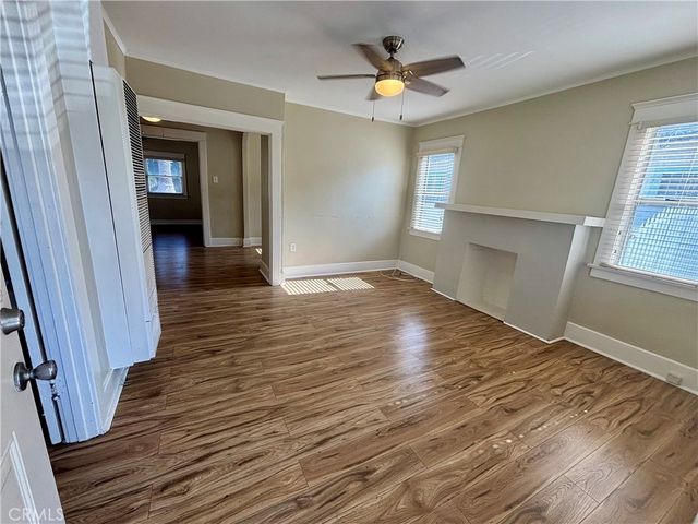 323 W 82nd Street, Los Angeles, CA 90003