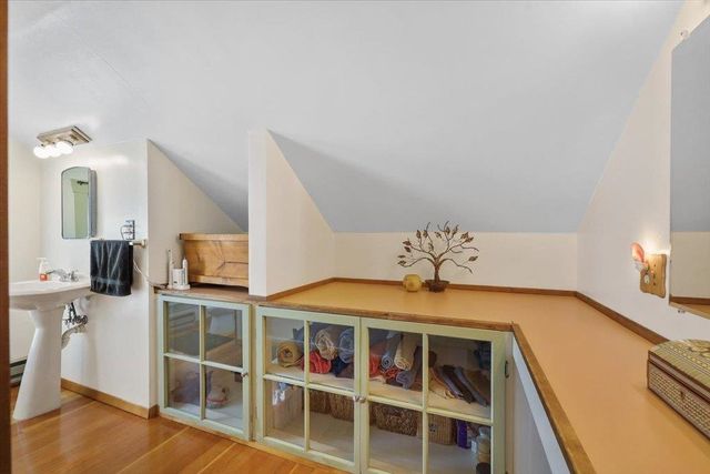 129 W 33rd Ave, Spokane, WA 99203