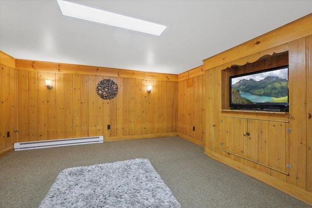 129 W 33rd Ave, Spokane, WA 99203