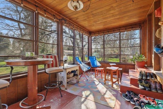 129 W 33rd Ave, Spokane, WA 99203