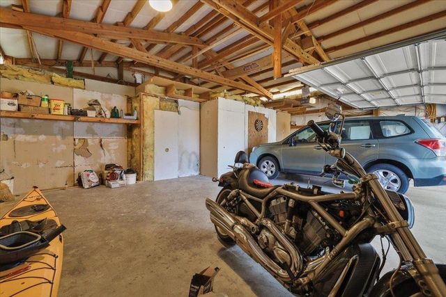 129 W 33rd Ave, Spokane, WA 99203