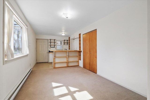 129 W 33rd Ave, Spokane, WA 99203