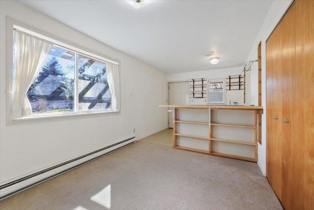 129 W 33rd Ave, Spokane, WA 99203