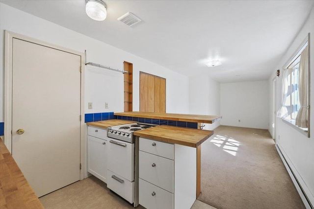 129 W 33rd Ave, Spokane, WA 99203