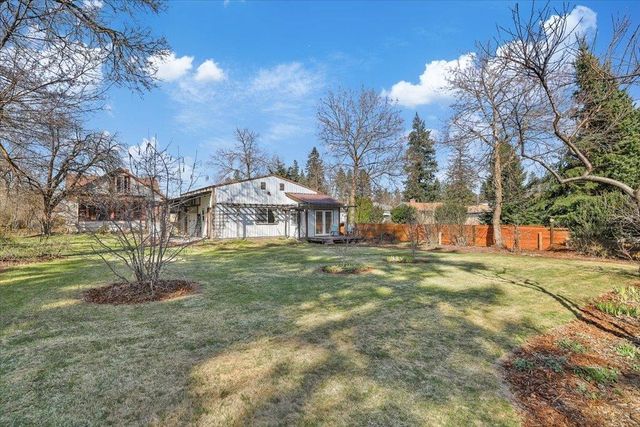 129 W 33rd Ave, Spokane, WA 99203