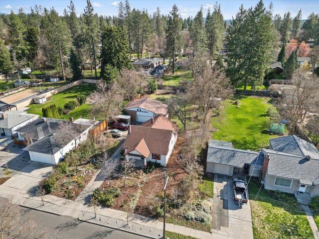 129 W 33rd Ave, Spokane, WA 99203