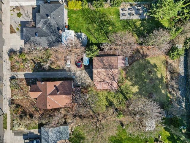 129 W 33rd Ave, Spokane, WA 99203