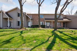 1283 N Chartwell Carriage Way, East Lansing, MI 48823