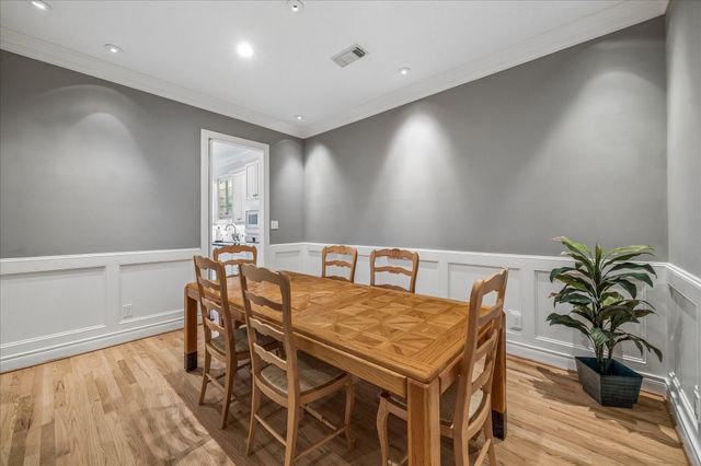 4131 N Boulevard Park, Houston, TX 77098