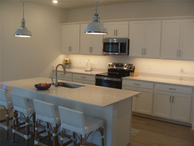 7905 LAKES EDGE LANE, Port Charlotte, FL 33981