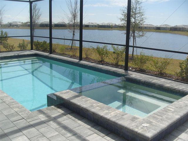 7905 LAKES EDGE LANE, Port Charlotte, FL 33981