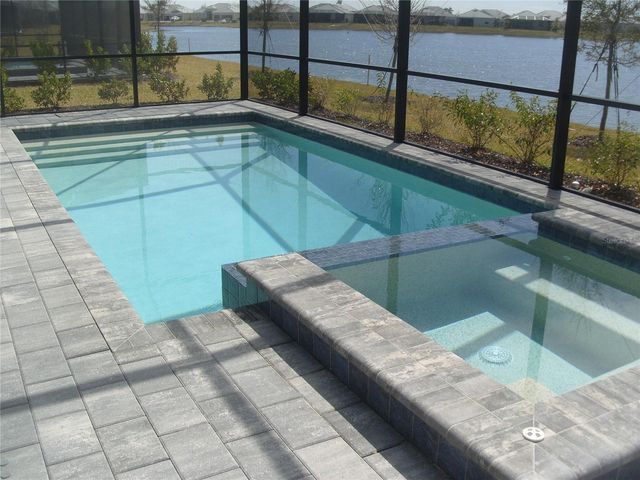 7905 LAKES EDGE LANE, Port Charlotte, FL 33981